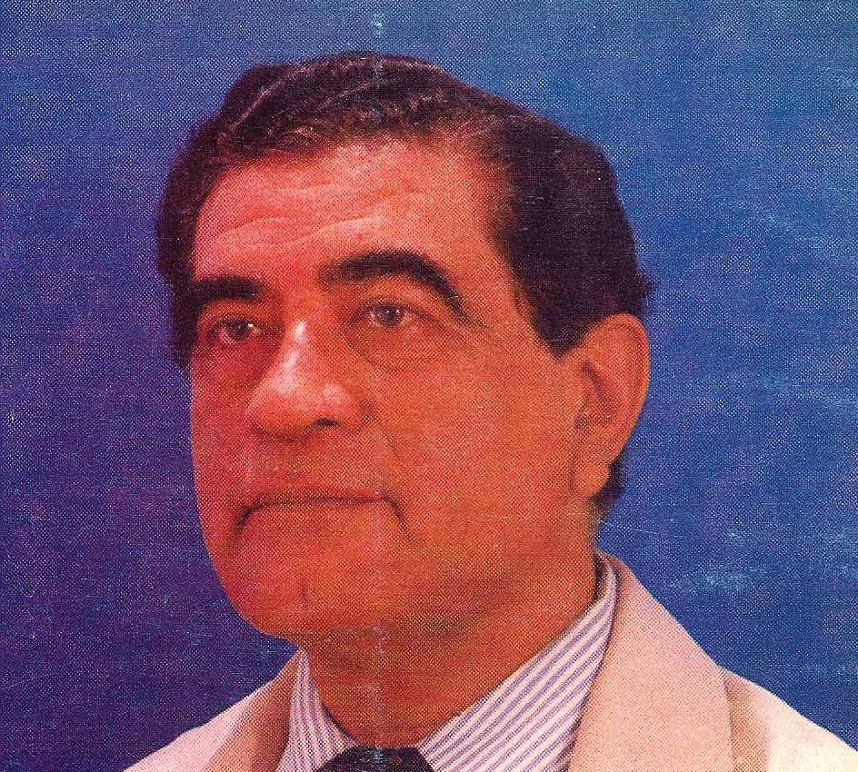 José <b>Manuel Cardozo</b>, el doctor y creador. - foto2